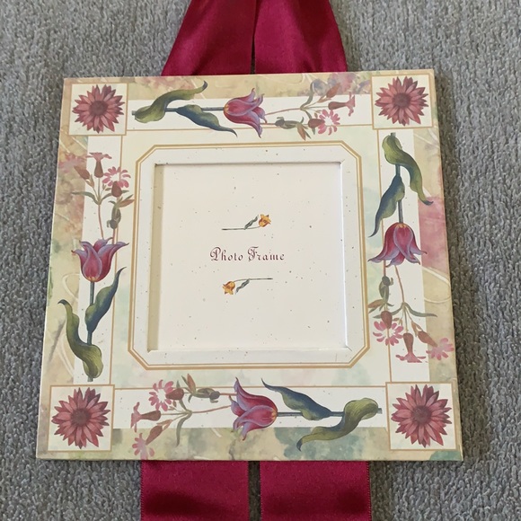 Picture frame - Picture 3 of 5